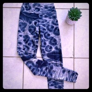 Liquido Yoga Leggings